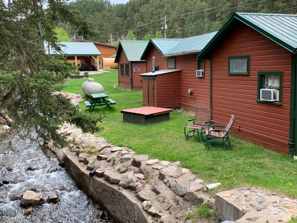 Whitetail Creek Resort Lead Экстерьер фото